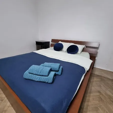 W Centrum Czestochowy Nmp32 Apartment *