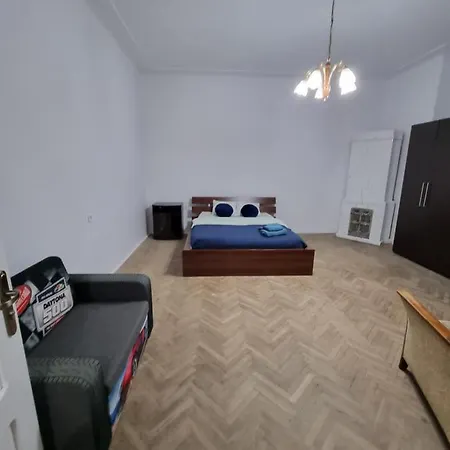 W Centrum Czestochowy Nmp32 Apartment *
