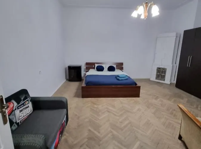 W Centrum Czestochowy Nmp32 Appartamento *